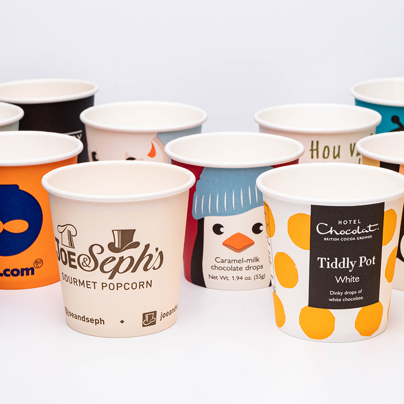 Bicchiere di carta a parete singola